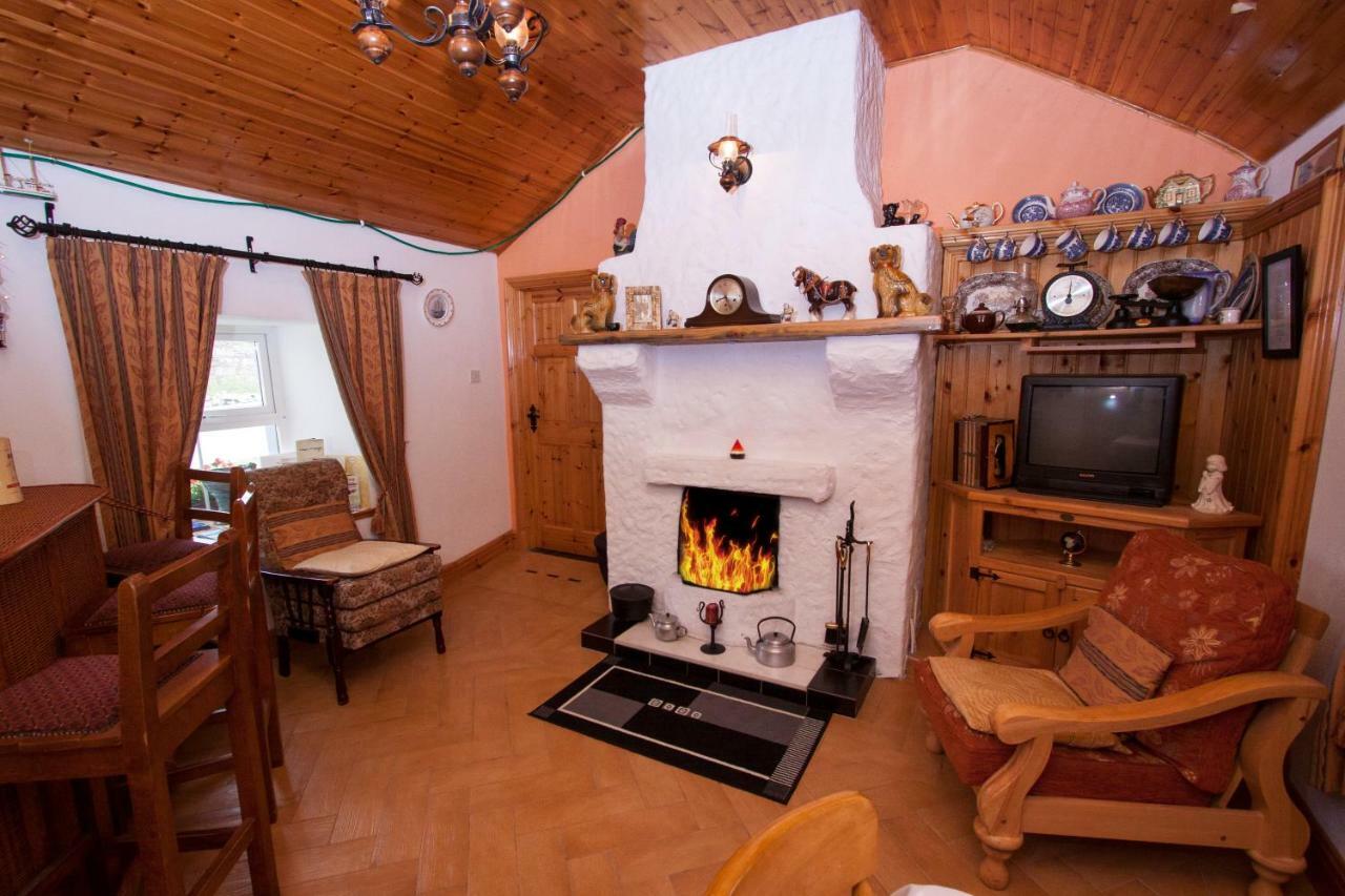 Beezies Self Catering Cottages Grange  Exteriör bild